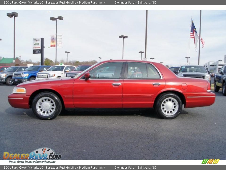 Toreador Red Metallic 2001 Ford Crown Victoria LX Photo #5