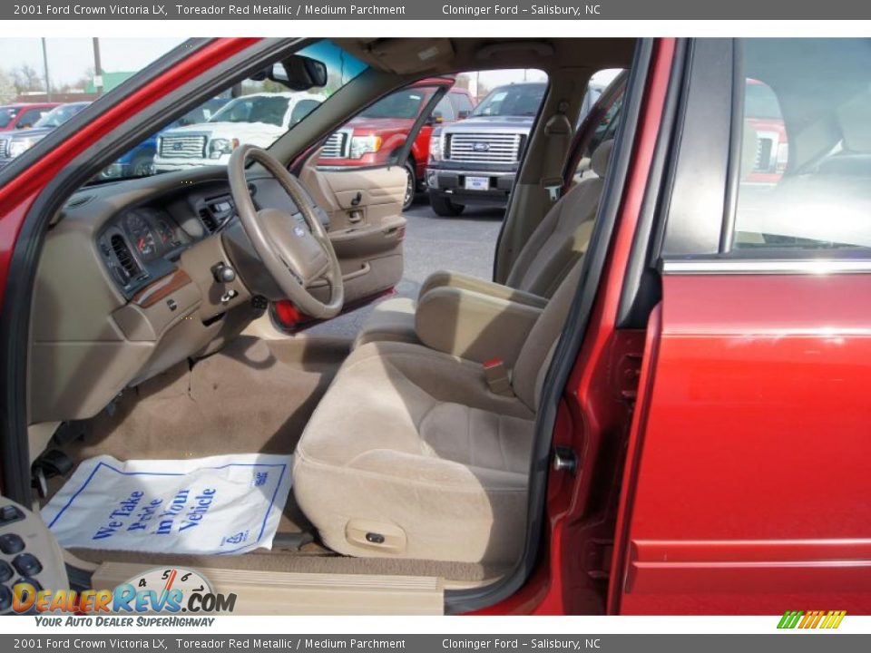 Medium Parchment Interior - 2001 Ford Crown Victoria LX Photo #8