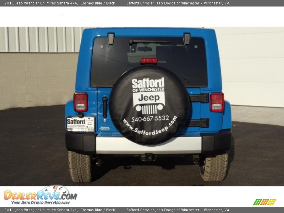 2011 Jeep Wrangler Unlimited Sahara 4x4 Cosmos Blue / Black Photo #5