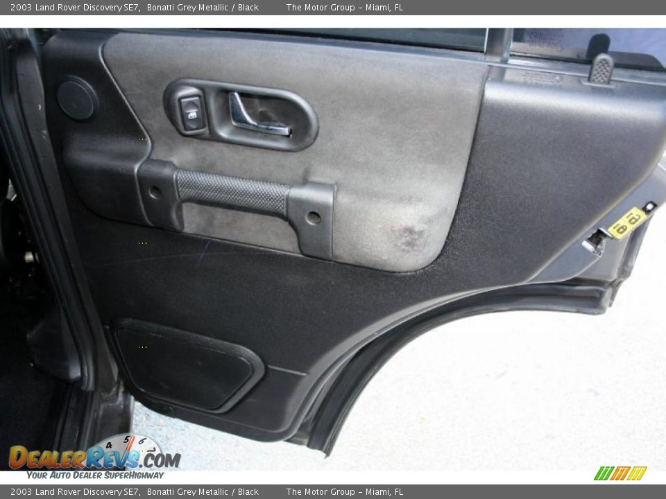 2003 Land Rover Discovery SE7 Bonatti Grey Metallic / Black Photo #32