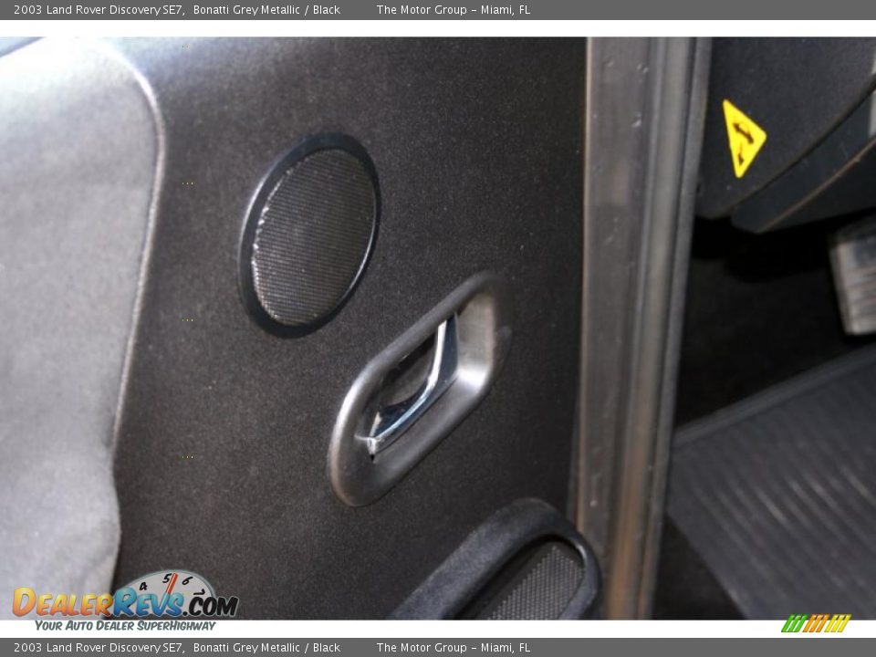2003 Land Rover Discovery SE7 Bonatti Grey Metallic / Black Photo #35