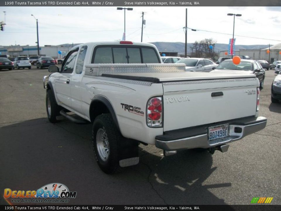 1998 Toyota Tacoma V6 TRD Extended Cab 4x4 White / Gray Photo #7