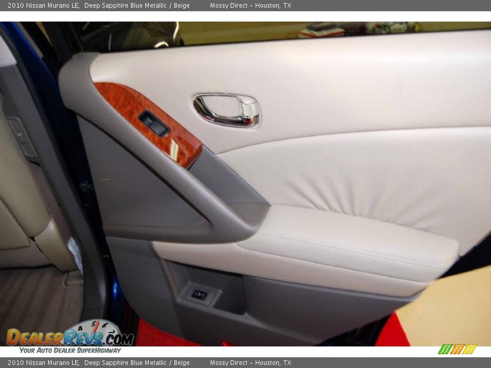 2010 Nissan Murano LE Deep Sapphire Blue Metallic / Beige Photo #17