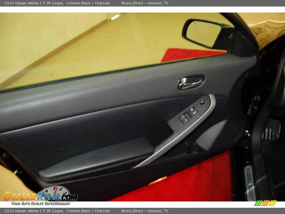 2010 Nissan Altima 3.5 SR Coupe Crimson Black / Charcoal Photo #9