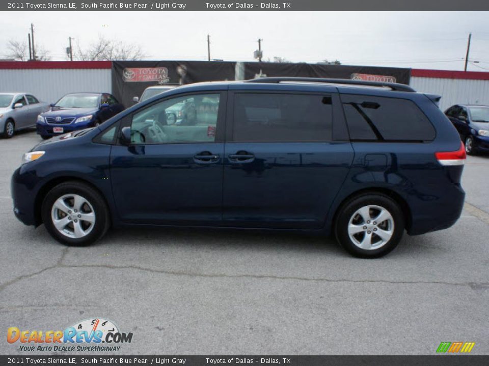 South Pacific Blue Pearl 2011 Toyota Sienna LE Photo #2