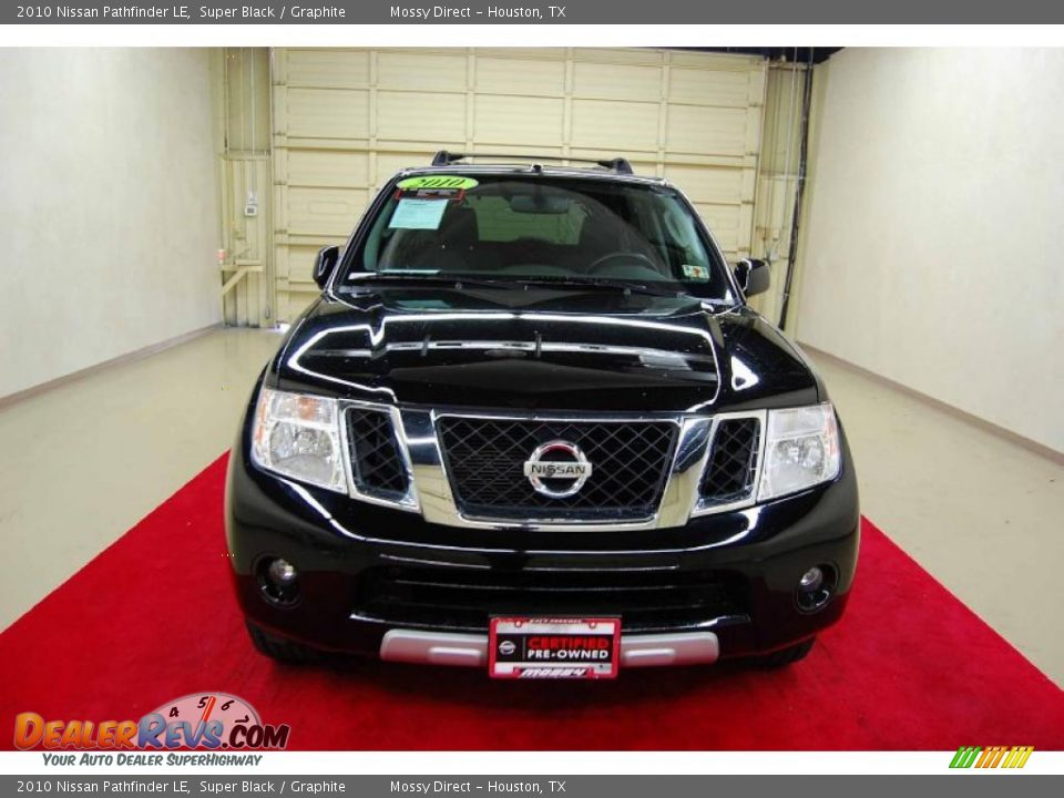 2010 Nissan Pathfinder LE Super Black / Graphite Photo #2