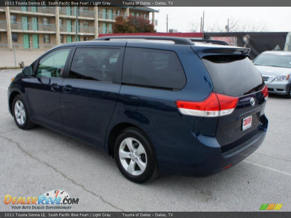 2011 Toyota Sienna LE South Pacific Blue Pearl / Light Gray Photo #3