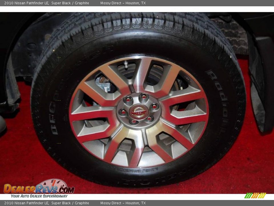 2010 Nissan Pathfinder LE Super Black / Graphite Photo #8
