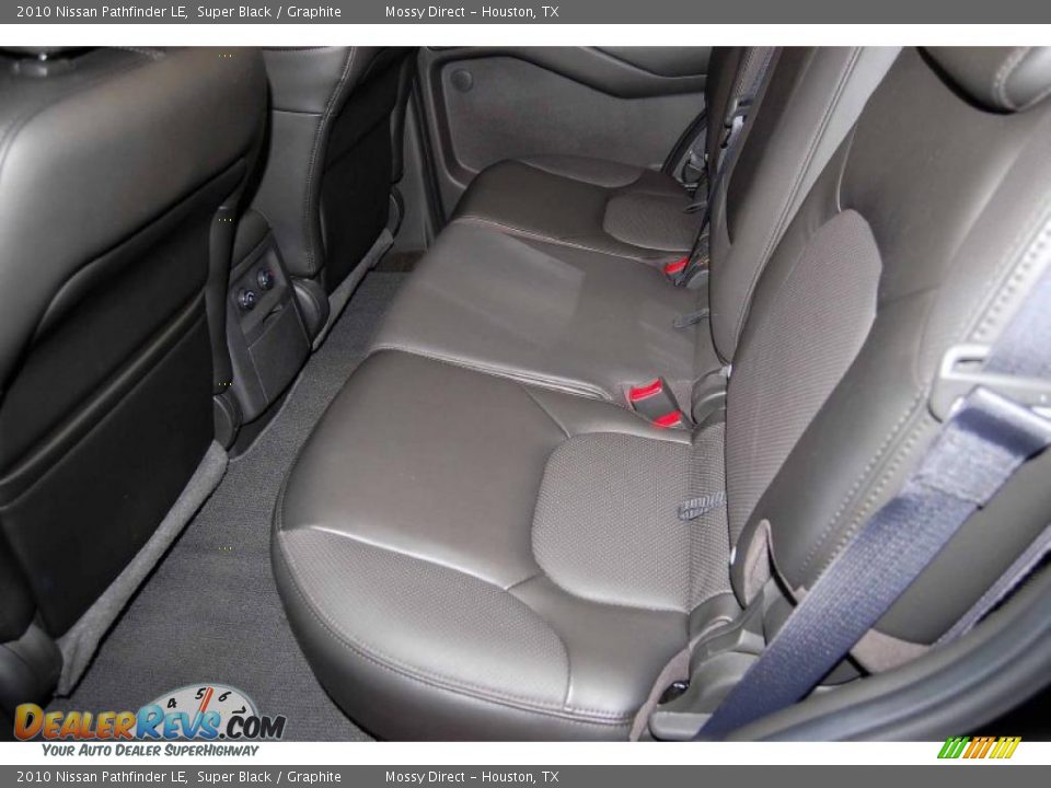 2010 Nissan Pathfinder LE Super Black / Graphite Photo #15