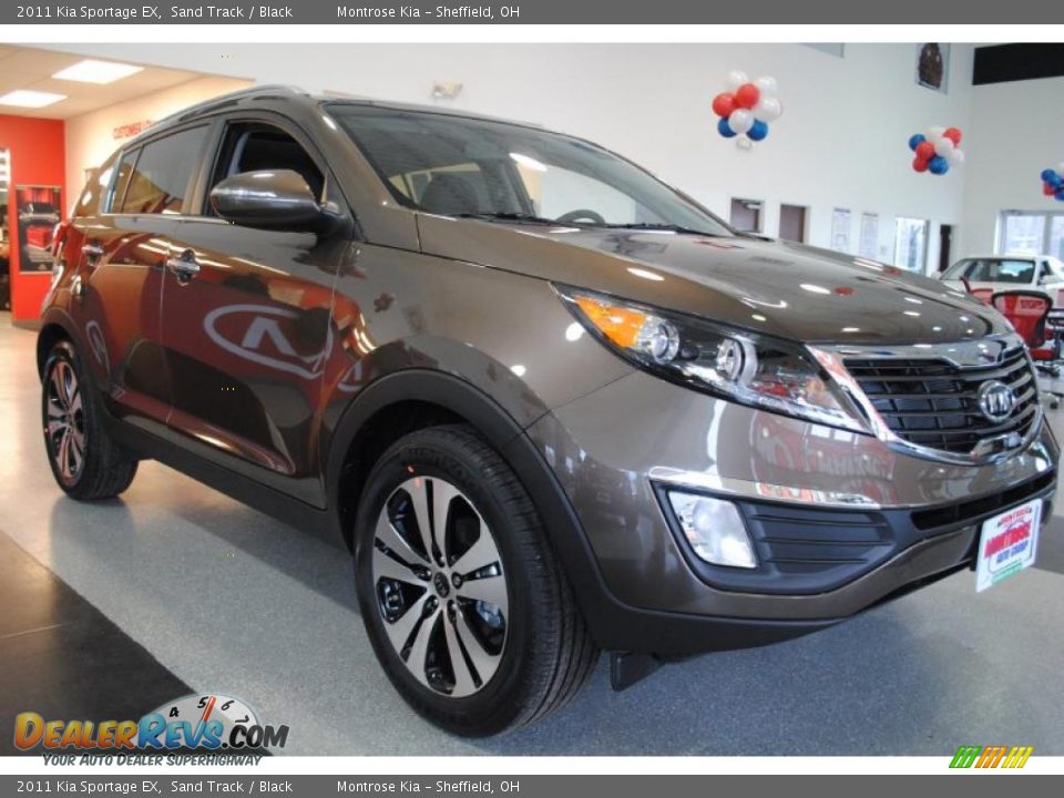 2011 Kia Sportage EX Sand Track / Black Photo #8