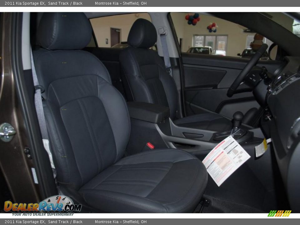 2011 Kia Sportage EX Sand Track / Black Photo #18