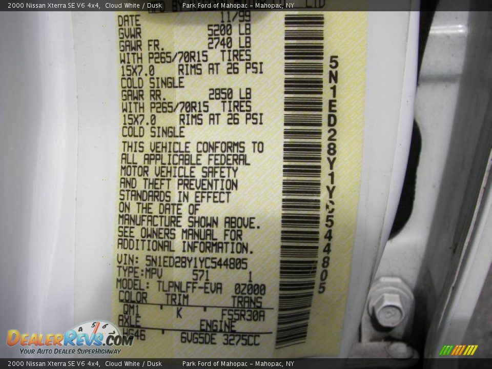 2000 Nissan Xterra SE V6 4x4 Cloud White / Dusk Photo #10