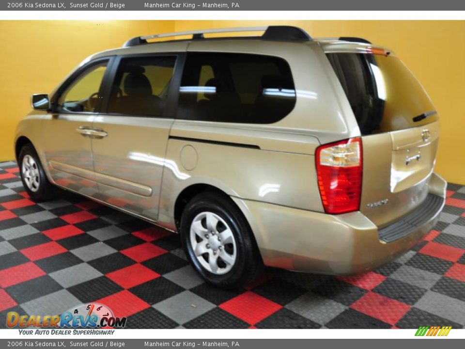 2006 Kia Sedona LX Sunset Gold / Beige Photo #3