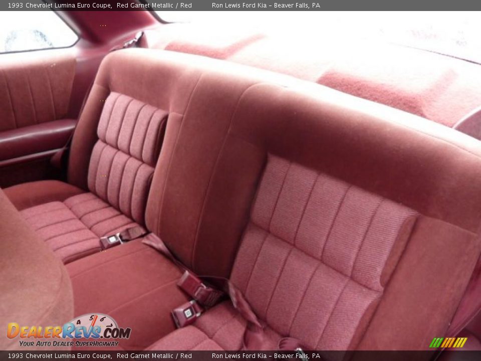 Red Interior - 1993 Chevrolet Lumina Euro Coupe Photo #15