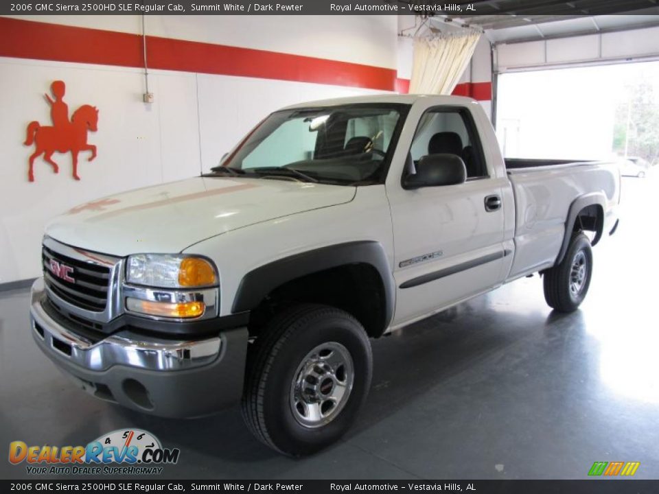 2006 GMC Sierra 2500HD SLE Regular Cab Summit White / Dark Pewter Photo #1