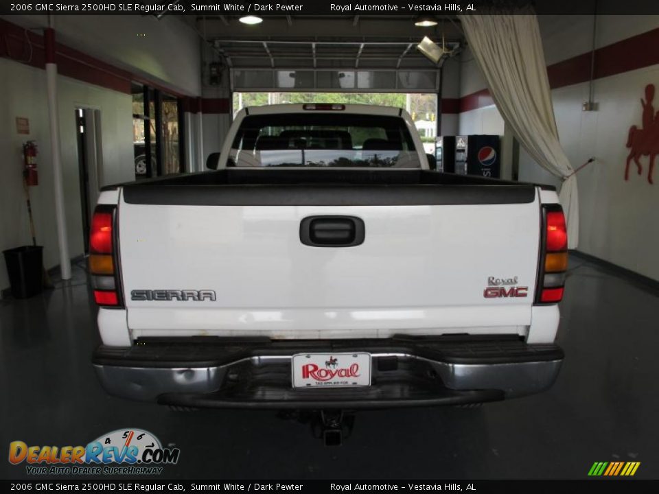 2006 GMC Sierra 2500HD SLE Regular Cab Summit White / Dark Pewter Photo #3