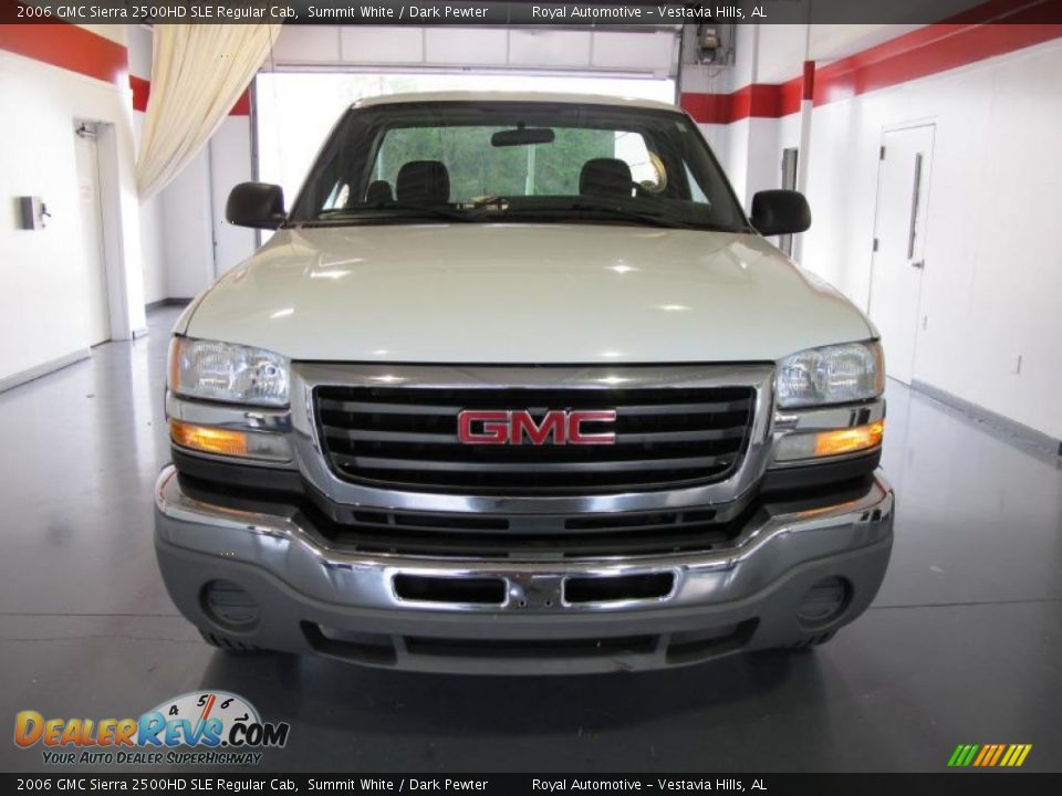 2006 GMC Sierra 2500HD SLE Regular Cab Summit White / Dark Pewter Photo #6