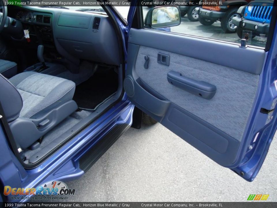 Gray Interior - 1999 Toyota Tacoma Prerunner Regular Cab Photo #11