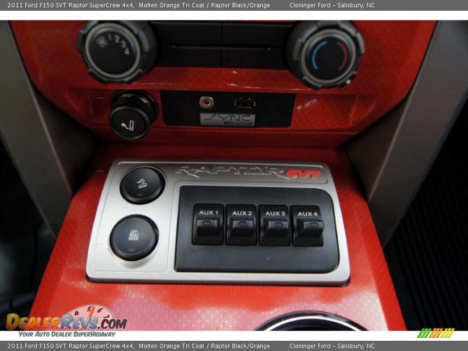 Controls of 2011 Ford F150 SVT Raptor SuperCrew 4x4 Photo #33