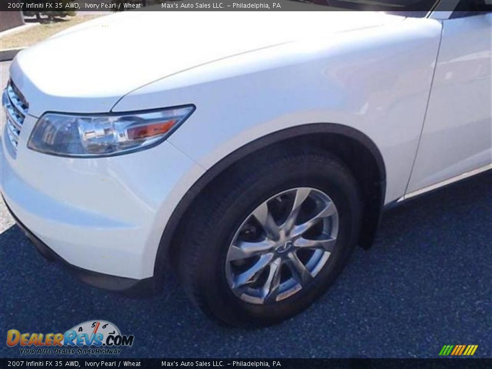 2007 Infiniti FX 35 AWD Ivory Pearl / Wheat Photo #16