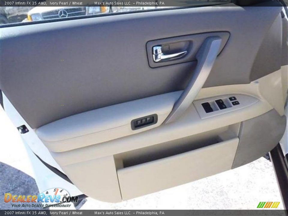 2007 Infiniti FX 35 AWD Ivory Pearl / Wheat Photo #33