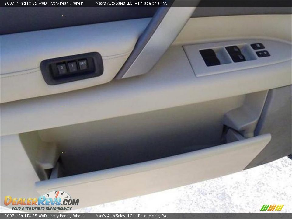 2007 Infiniti FX 35 AWD Ivory Pearl / Wheat Photo #34
