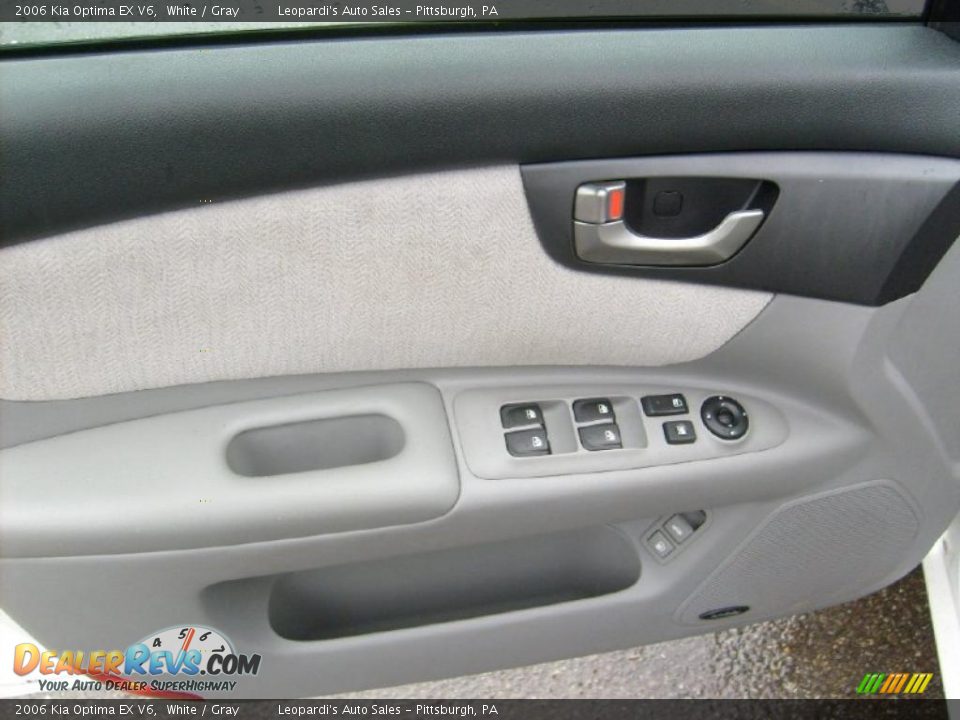 2006 Kia Optima EX V6 White / Gray Photo #13