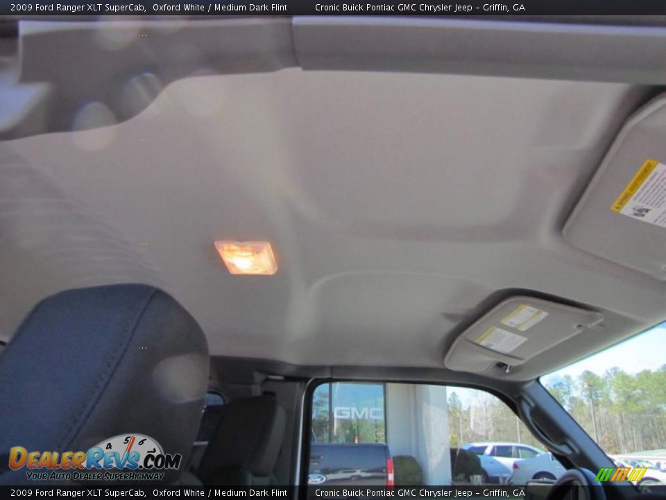 2009 Ford Ranger XLT SuperCab Oxford White / Medium Dark Flint Photo #16