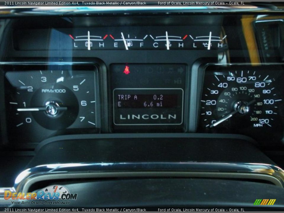 2011 Lincoln Navigator Limited Edition 4x4 Gauges Photo #11