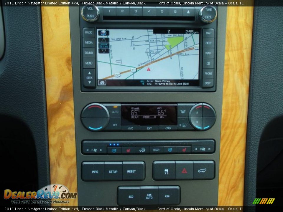 Navigation of 2011 Lincoln Navigator Limited Edition 4x4 Photo #12