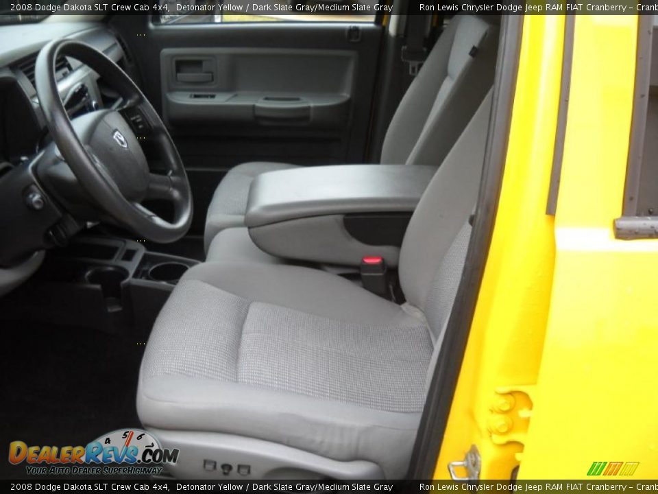 2008 Dodge Dakota SLT Crew Cab 4x4 Detonator Yellow / Dark Slate Gray/Medium Slate Gray Photo #8