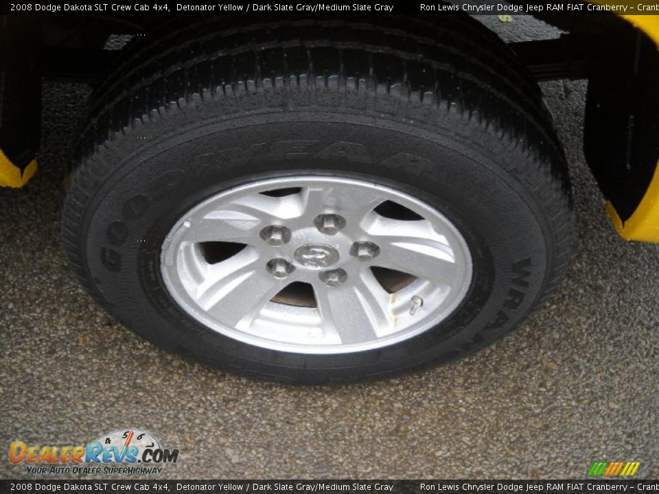 2008 Dodge Dakota SLT Crew Cab 4x4 Detonator Yellow / Dark Slate Gray/Medium Slate Gray Photo #13