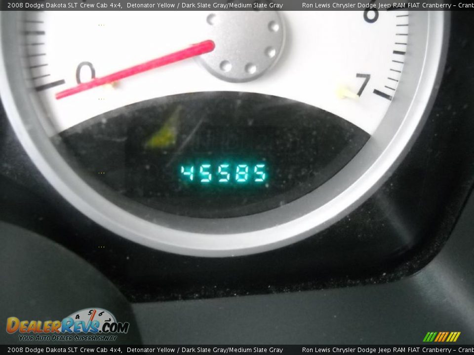 2008 Dodge Dakota SLT Crew Cab 4x4 Detonator Yellow / Dark Slate Gray/Medium Slate Gray Photo #25
