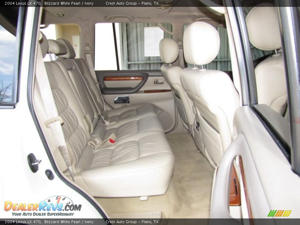 2004 Lexus LX 470 Blizzard White Pearl / Ivory Photo #10