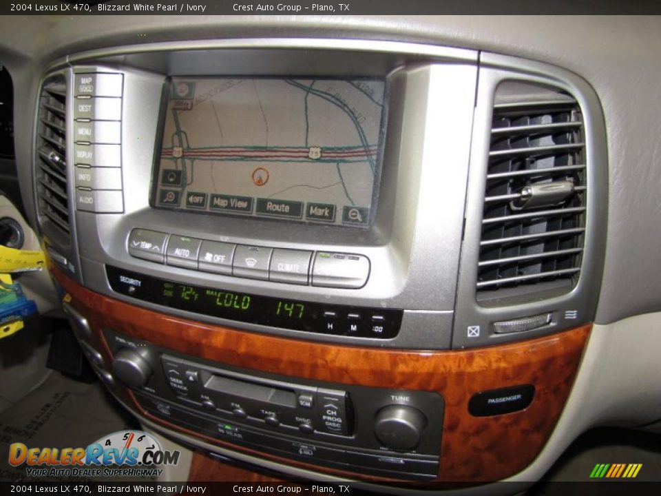 2004 Lexus LX 470 Blizzard White Pearl / Ivory Photo #15