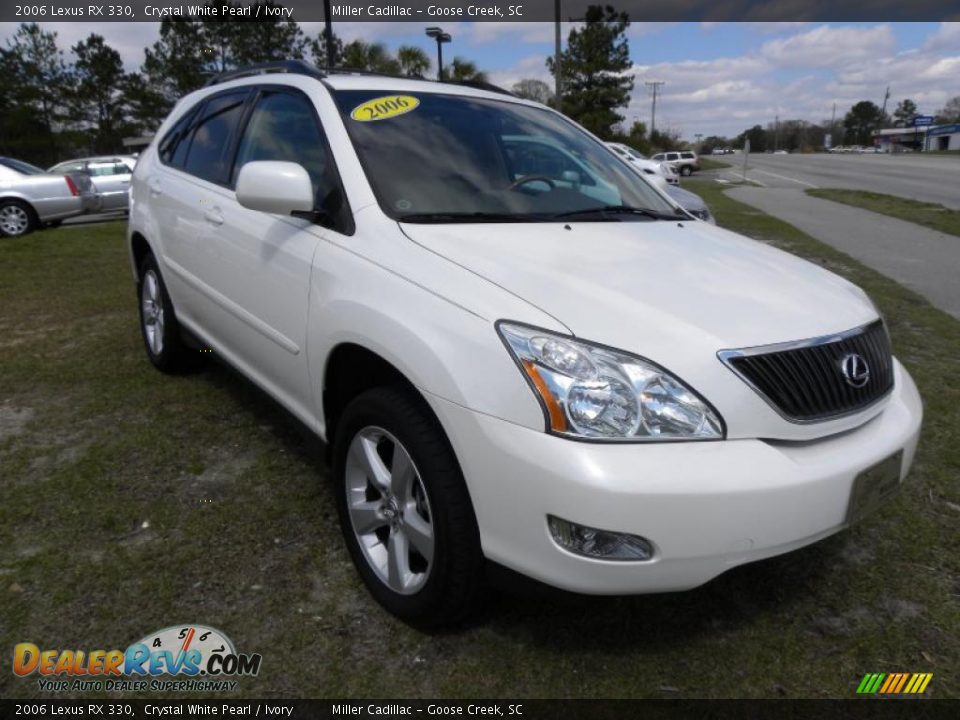 Front 3/4 View of 2006 Lexus RX 330 Photo #1