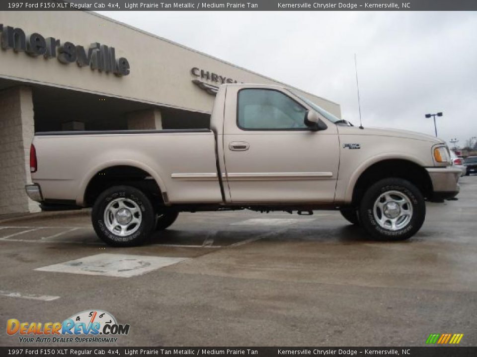 1997 Ford F150 XLT Regular Cab 4x4 Light Prairie Tan Metallic / Medium Prairie Tan Photo #2