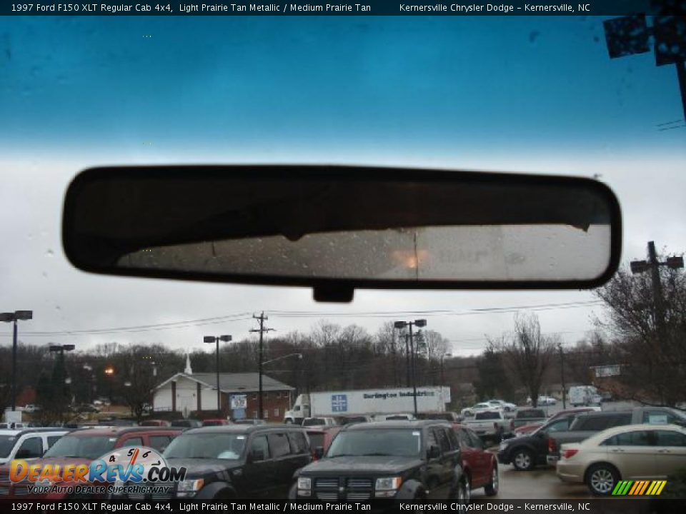 1997 Ford F150 XLT Regular Cab 4x4 Light Prairie Tan Metallic / Medium Prairie Tan Photo #16