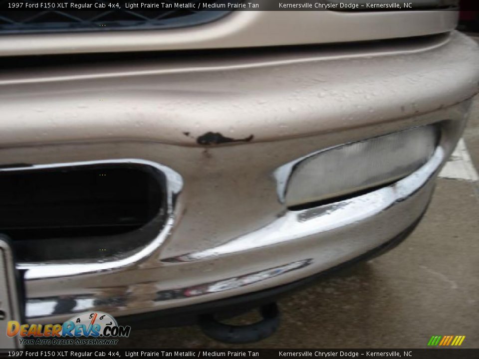 1997 Ford F150 XLT Regular Cab 4x4 Light Prairie Tan Metallic / Medium Prairie Tan Photo #28