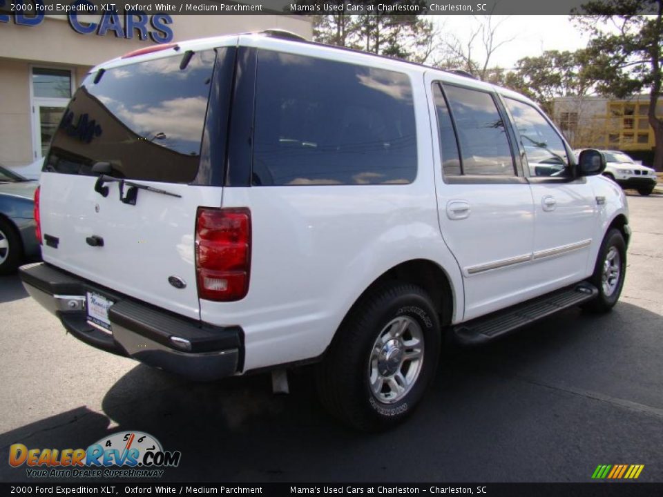 2000 Ford Expedition XLT Oxford White / Medium Parchment Photo #8