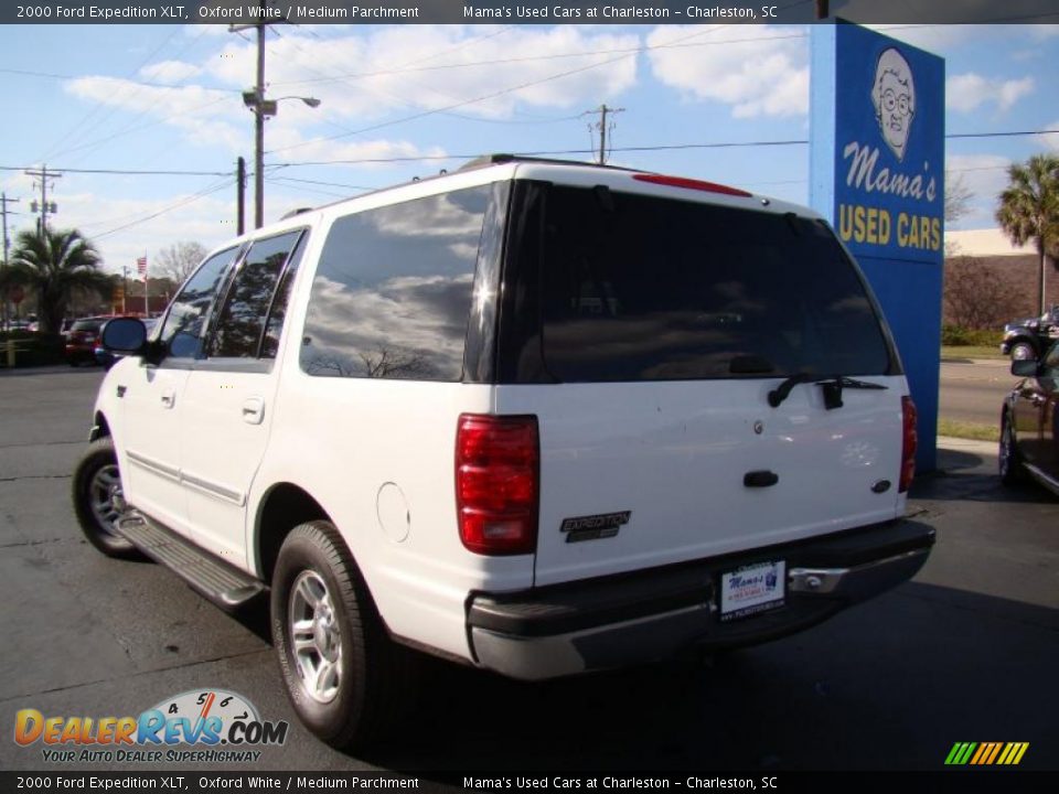 2000 Ford Expedition XLT Oxford White / Medium Parchment Photo #34