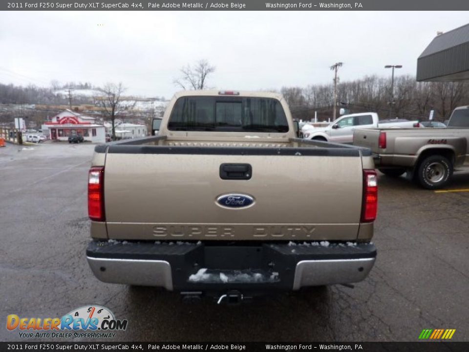 2011 Ford F250 Super Duty XLT SuperCab 4x4 Pale Adobe Metallic / Adobe Beige Photo #3