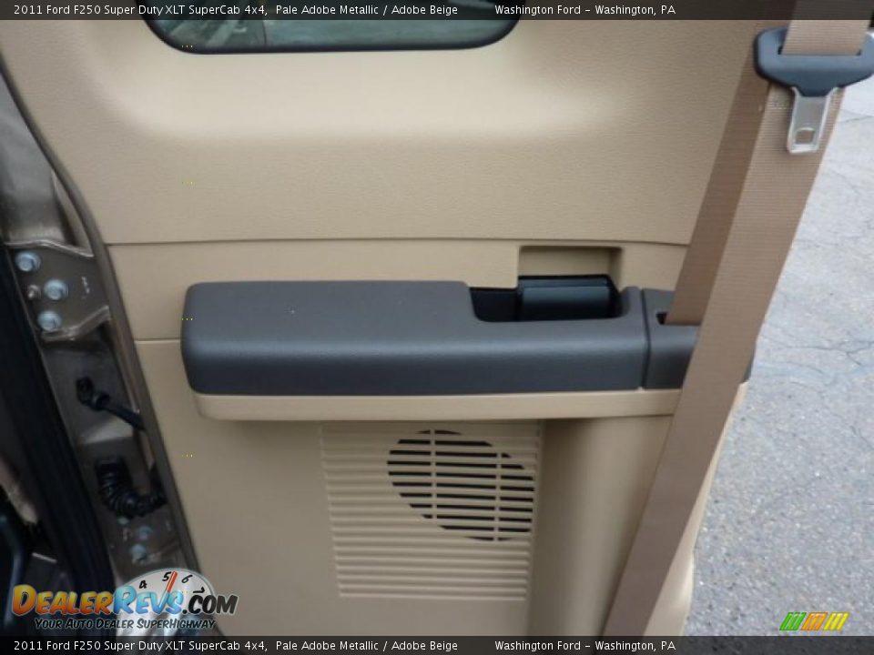 2011 Ford F250 Super Duty XLT SuperCab 4x4 Pale Adobe Metallic / Adobe Beige Photo #14