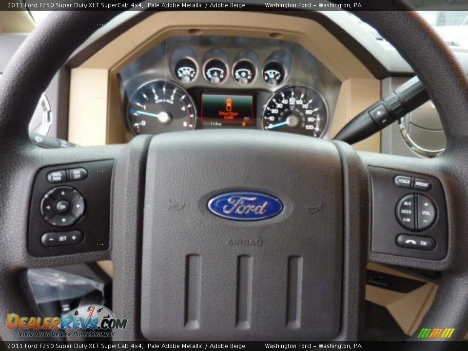 Controls of 2011 Ford F250 Super Duty XLT SuperCab 4x4 Photo #19
