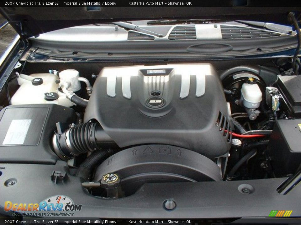 2007 Chevrolet TrailBlazer SS 6.0 Liter OHV 16-Valve Vortec V8 Engine Photo #11