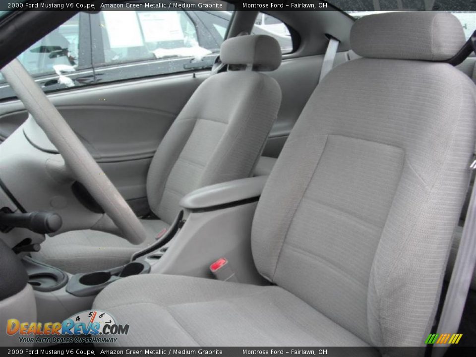 Medium Graphite Interior - 2000 Ford Mustang V6 Coupe Photo #21