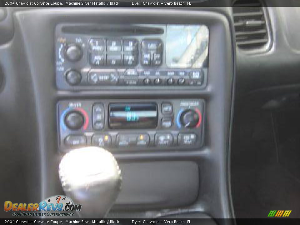 2004 Chevrolet Corvette Coupe Machine Silver Metallic / Black Photo #10