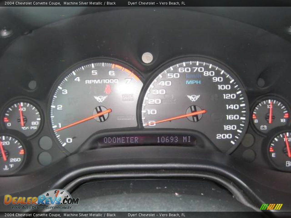 2004 Chevrolet Corvette Coupe Machine Silver Metallic / Black Photo #11