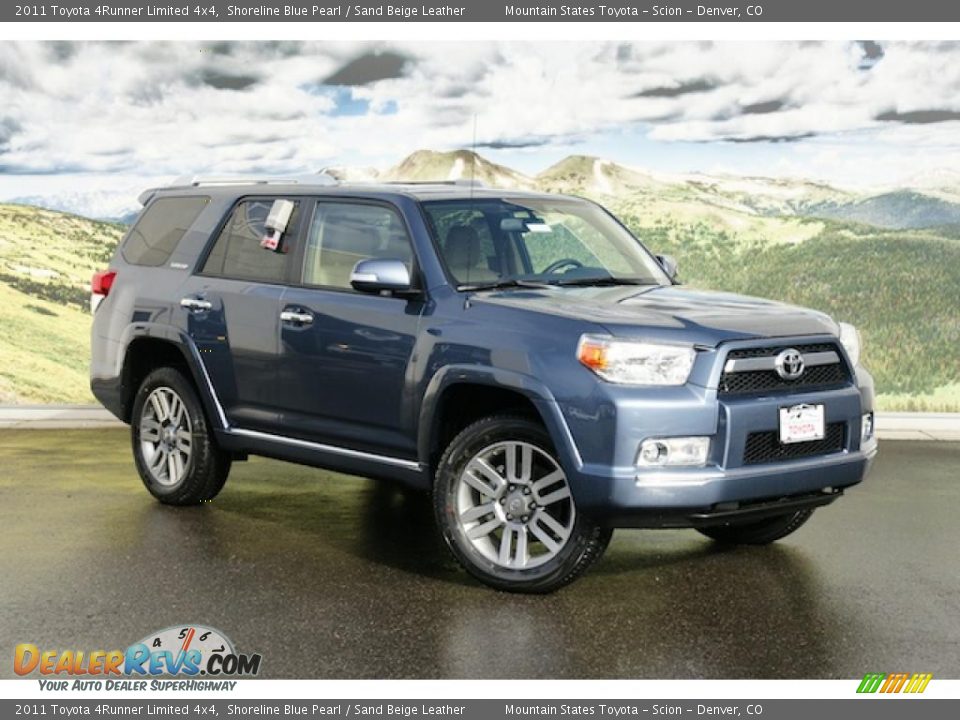 Front 3/4 View of 2011 Toyota 4Runner Limited 4x4 Photo #1