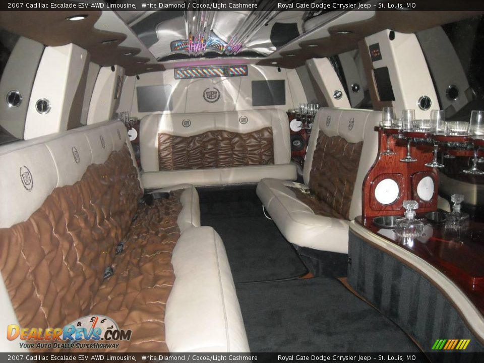 Cocoa/Light Cashmere Interior - 2007 Cadillac Escalade ESV AWD Limousine Photo #2